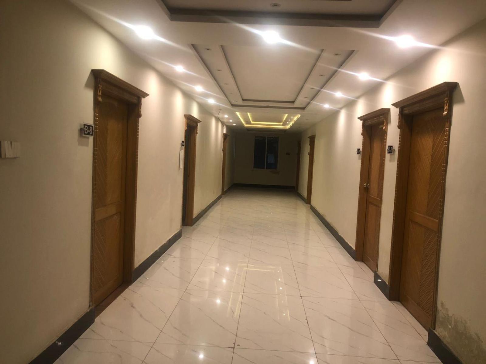 Al Buraq Hotel Исламабад Экстерьер фото